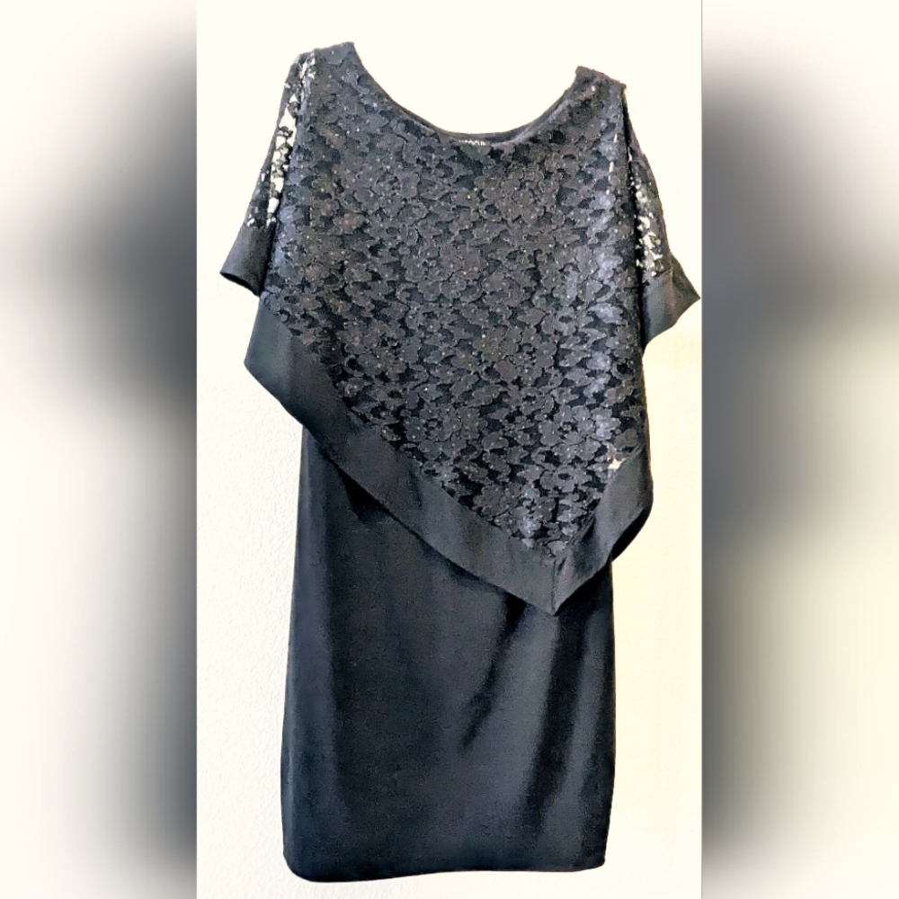 Enfocus Studio Caped Cocktail Dress, size 8